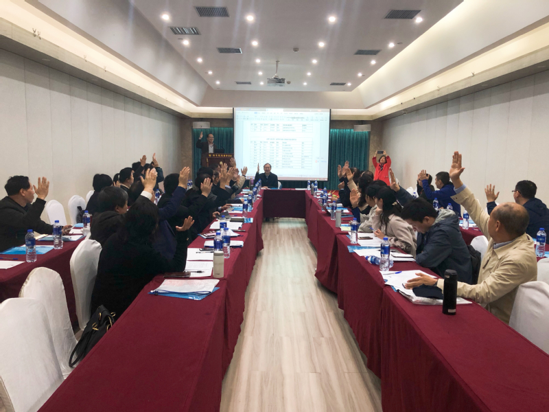 武汉职业教育协会会长，引领职业教育发展的领军人物
