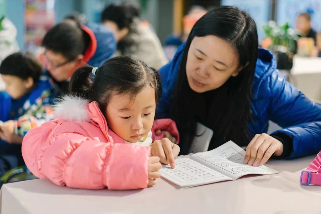 教育的多维内涵：学习、培养、启蒙与传承的深刻关系分析