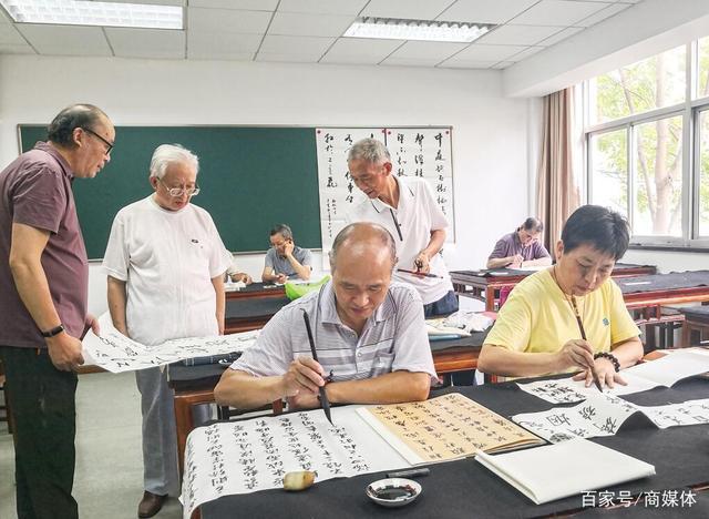 无法确定萨达姆教育方式的文章撰写，关于教育方式的多角度探讨